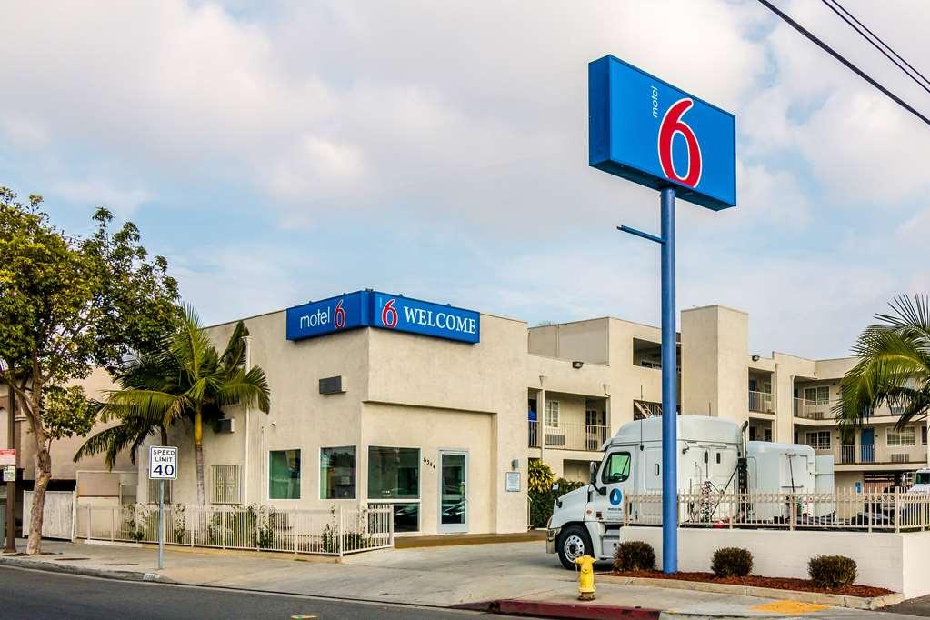 Motel 6 Bell Gardens Kültér fotó
