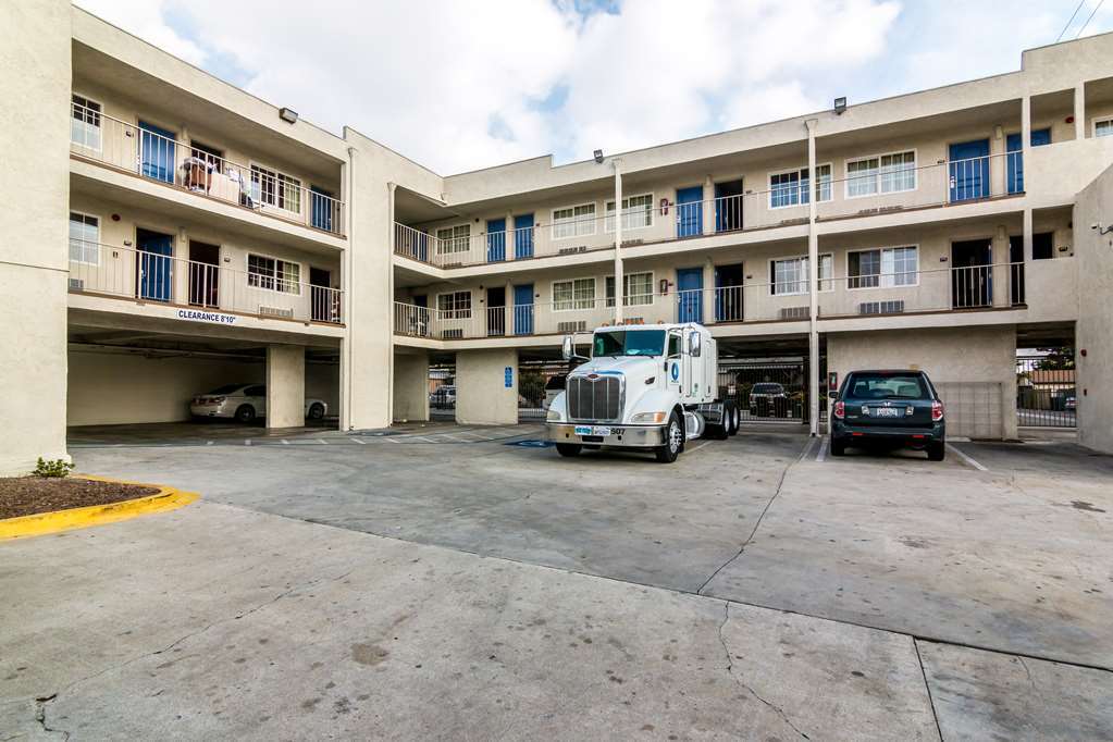 Motel 6 Bell Gardens Kültér fotó