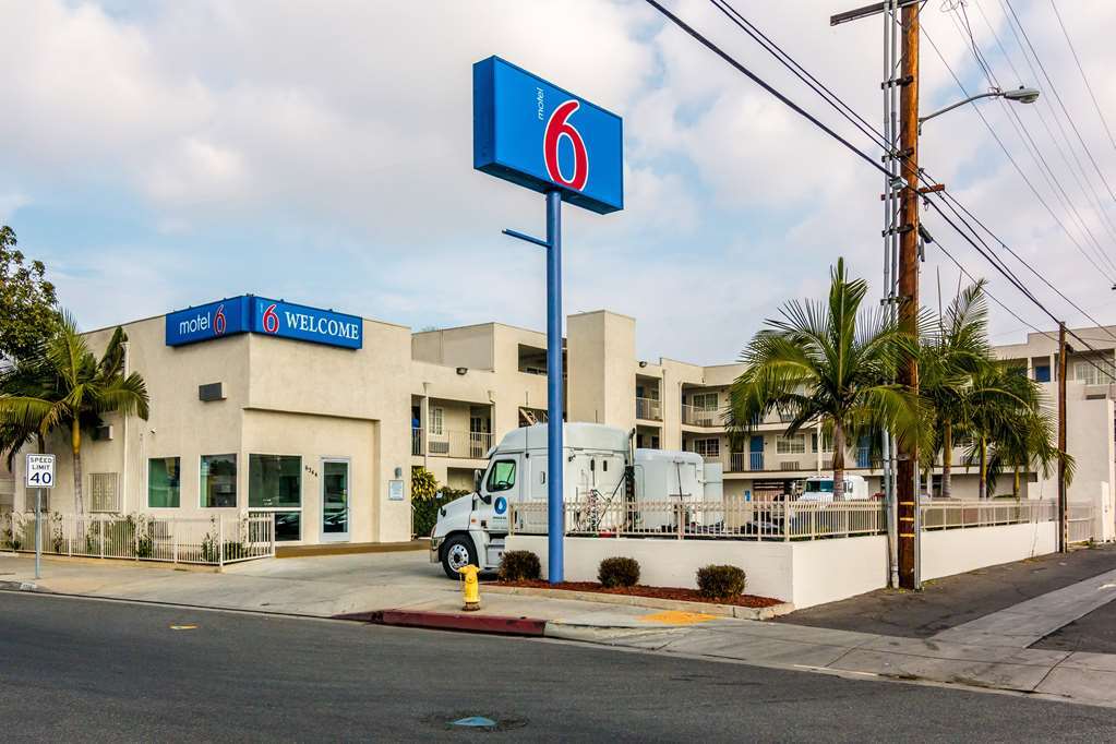 Motel 6 Bell Gardens Kültér fotó