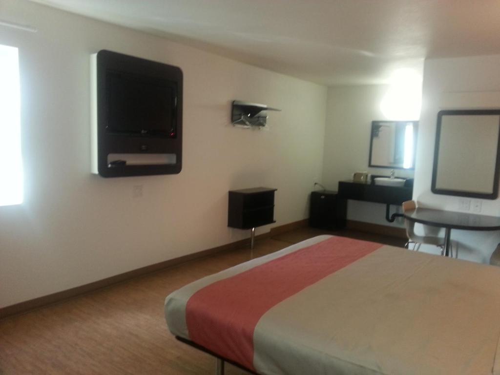 Motel 6 Bell Gardens Szoba fotó