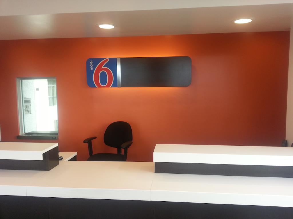 Motel 6 Bell Gardens Kültér fotó